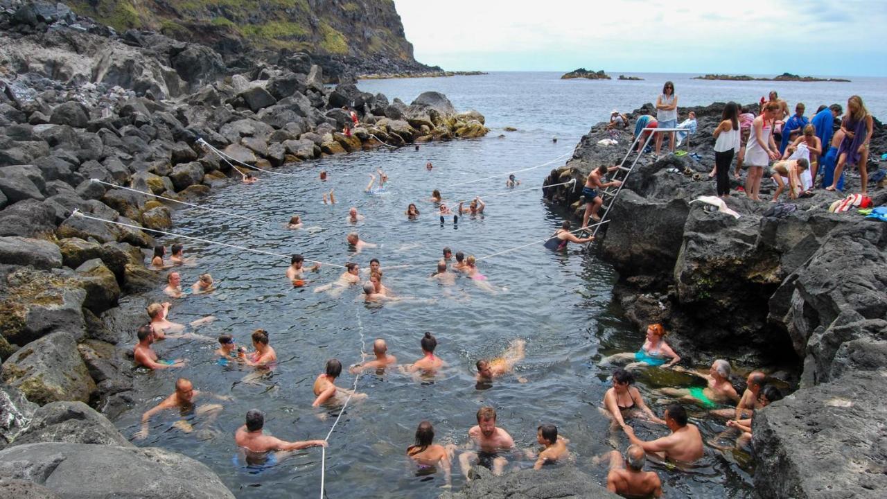 Arco's 2 Ponta Delgada (Sao Miguel)